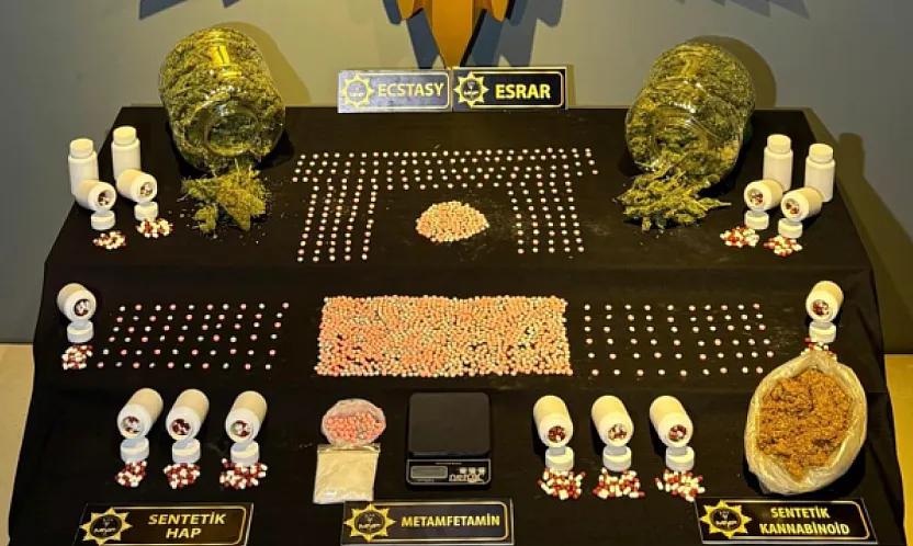 Malatya'da 6 Kişi Yakalandı! Tam 3 Bin 97 Adet Uyuşturucu Hap Ele Geçirildi