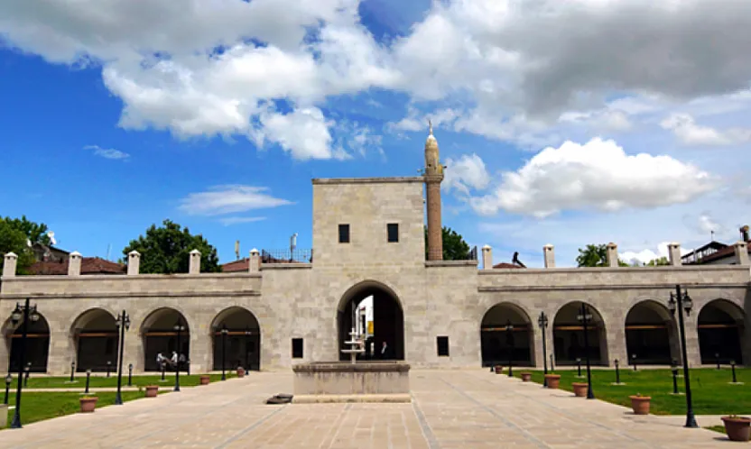 Malatya'da 6 Vakıf Eseri Tamamlandı, 19'unda Çalışmalar Sürüyor