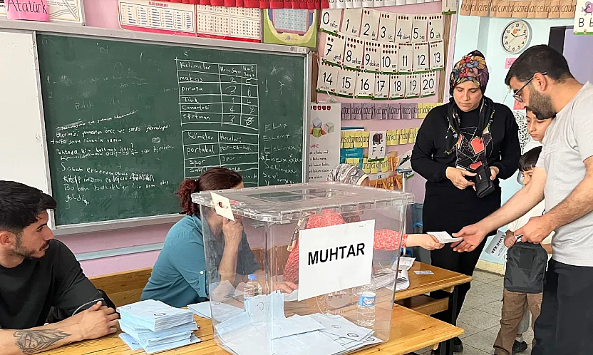 Malatya'da Ara Seçim Heyecanı! Vatandaşlar Sandık Başında