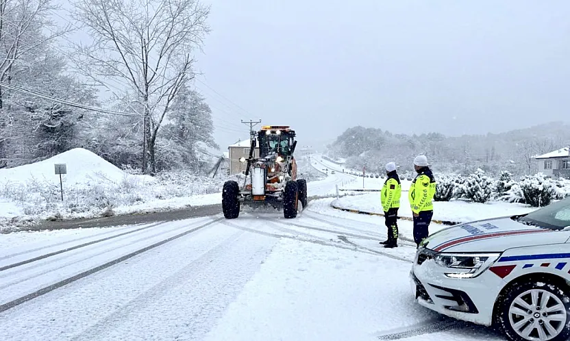 Malatya'da Beyaz Alarm: 457 Yol Kapandı!