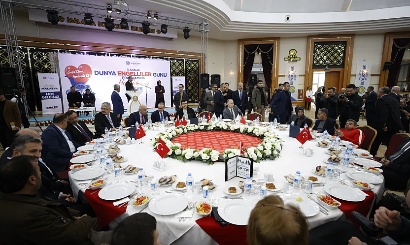 Malatya'da Dünya Engelliler Günü Akülü Sandalye Desteği