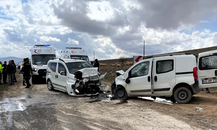 Malatya'da Kaza! 2'si Ağır 4 Kişi Hastaneye Kaldırıldı