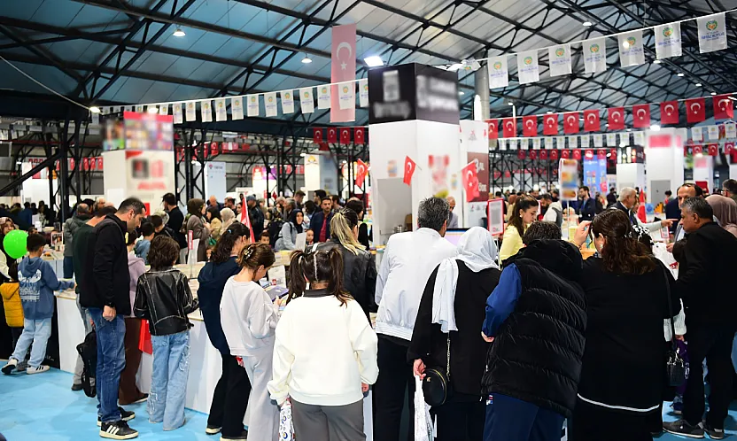 Malatya'da Kitap Fuarına Yoğun İlgi! Yazarlar Ne Dedi?