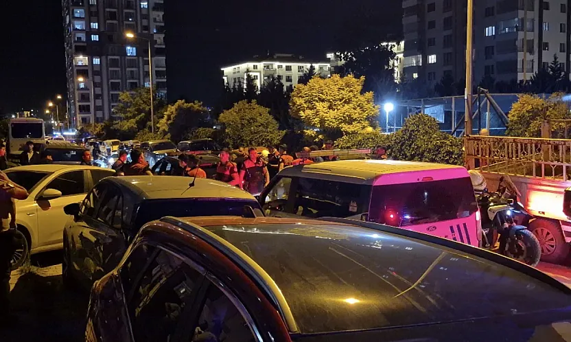 Malatya'da Konser Sonrası Bıçaklı Kavga! 1 Yaralı, 2 Gözaltı