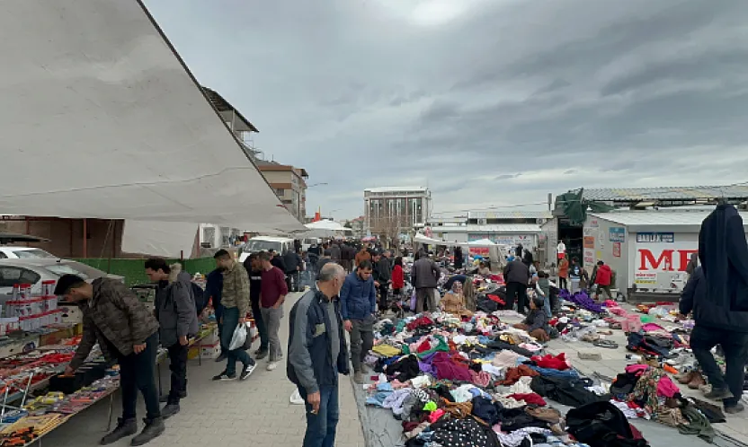 Malatya'da Pazar Mesaisi: Rus Pazarı'nda Adım Atacak Yer Kalmadı!