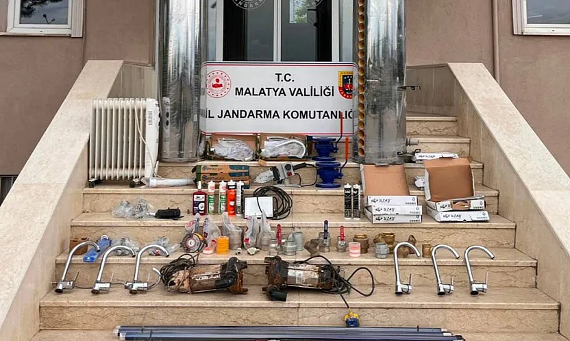 Malatya'da Şantiye Hırsızlığına Jandarma Operasyonu! Yüz Binlerce Liralık Malzeme Geri Alındı