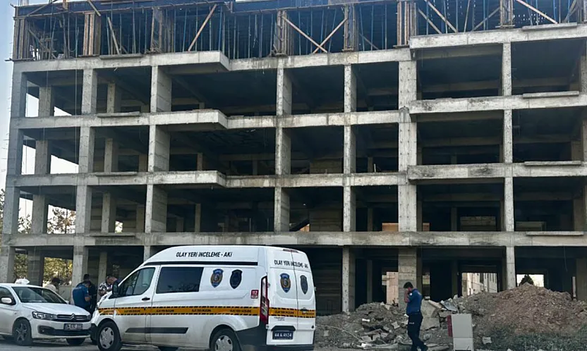 Malatya'da Şantiyede İş Kazası! Yüksekten Düşen İşçi Hastaneye Kaldırıldı