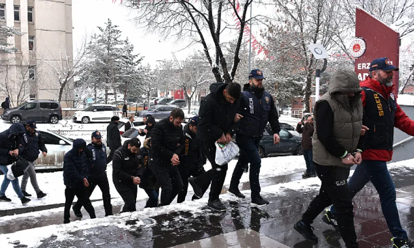 Malatya'da Siber Alarm! 29 İlde 68 Gözaltı, 2 Milyar TL'lik Vurgun!