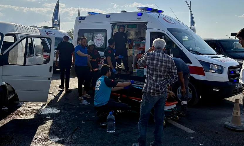 Malatya'da Trafik Kazası Sonrası Bulvar Ulaşıma Kapandı
