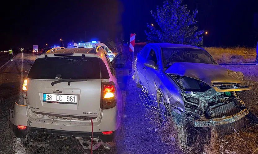 Malatya'da Üç Araç Birbirine Girdi! Zincirleme Kazada 7 Kişi Yaralandı