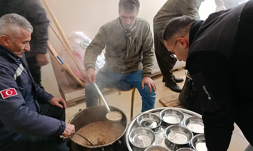 Malatya'da Unutulmayan Türk Geleneği Yeniden Canlandı! Kış Yarı İle Bahar Müjdelendi!