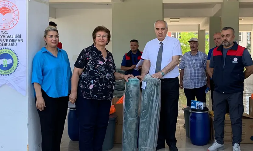 Malatya'da Üreticilere Tarımda Kaliteyi Artıracak Ekipmanlar Dağıtıldı!