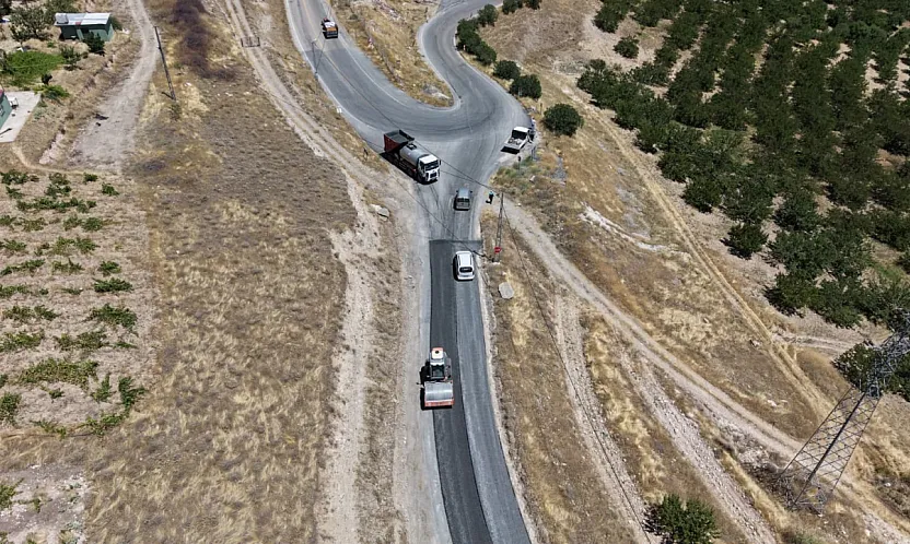 Malatya'da Yarımcahan Mahallesi'nde Yol Yenileme Çalışması!