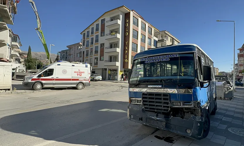 Malatya'da Zincirleme Kaza!  7 Yaralı