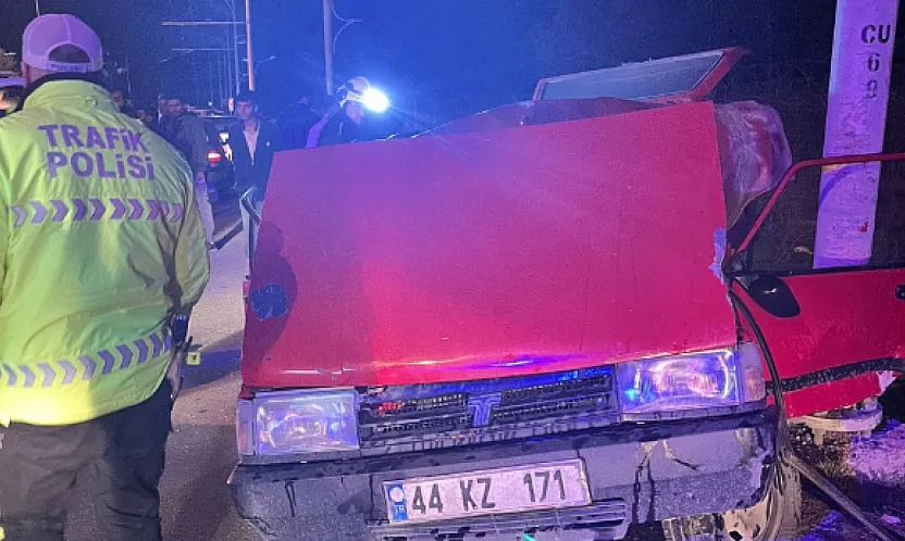 Malatya-Elazığ Yolunda Acı Haber: Zincirleme Kazada Ağır Yaralanan Sürücü Kurtarılamadı!