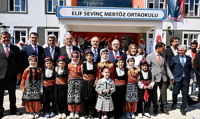 Yeşilyurt'ta Elif Sevinç Mertöz Ortaokulu Törenle Hizmete Girdi!