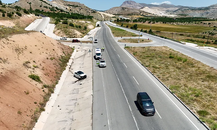 Malatya Hekimhan Askerlik Şubesi Kavşağında Kaza!