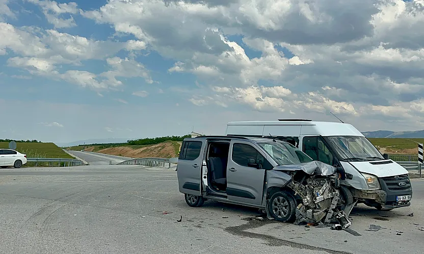Malatya Kuzey Çevreyolu Bağlantısında Kaza! 8 Yaralı