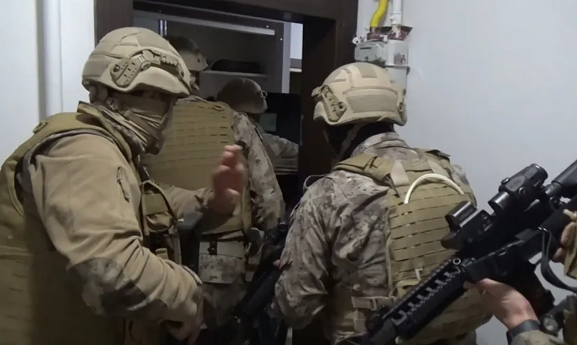 Malatya Merkezli 4 İlde Eş Zamanlı FETÖ Baskını: 10 Tutuklama