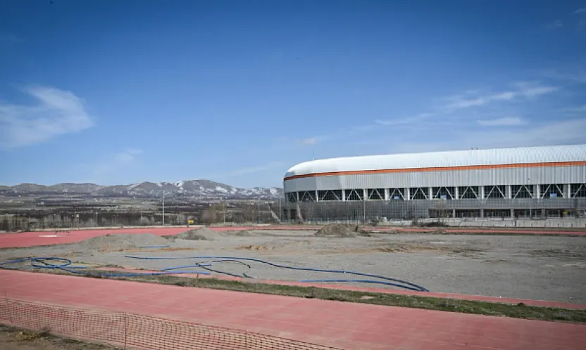 Malatya Spor Köyü'nde İnşaat Hareketliliği: 350 Dönümlük Projede İlk Etap Sona Yaklaşıyor!