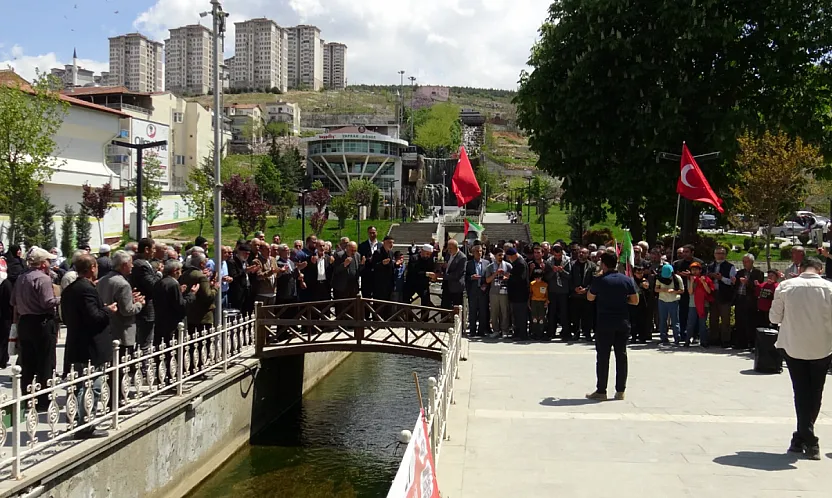 Malatya Sumud İçin Tek Yürek! Yardım Filosuna Yapılan Saldırıya Tepki