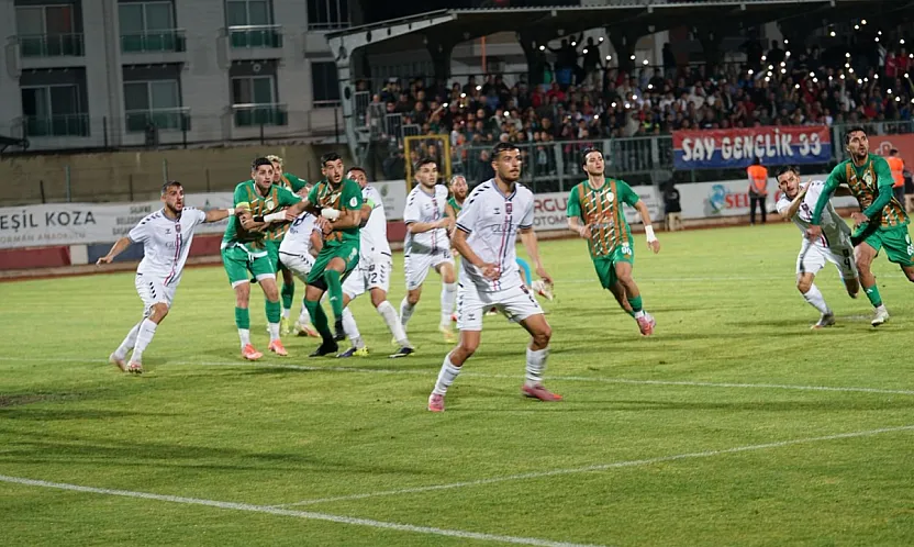 Malatya Temsilcisi Durdurulamıyor! Yeşilyurtspor Play-Off'ta Engel Tanımadı