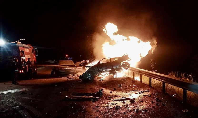 Malatya Yolunda Korkunç Kaza! Otomobil Alev Aldı: 1 Ölü, 5 yaralı