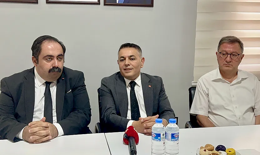 Sadıkoğlu'ndan YENİ Parti'ye Ziyaret!