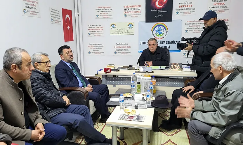 Veli Ağbaba'dan Emekli Aylığı Analizi!