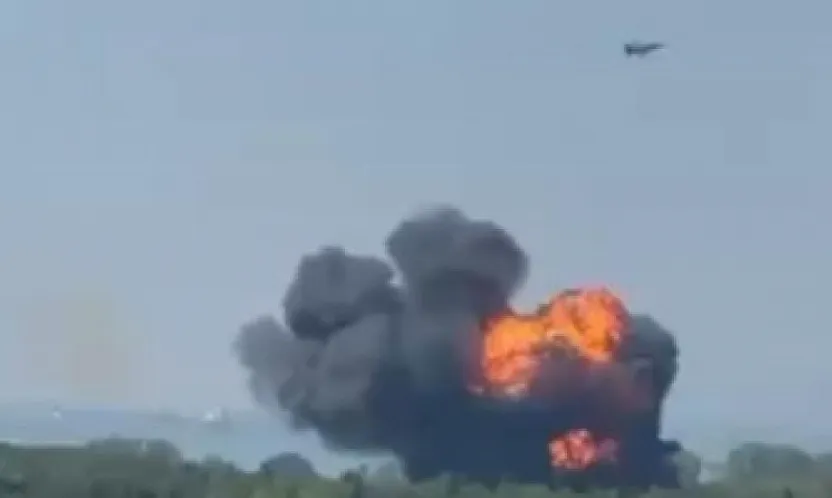 Yalova'da F-16 Uçağı Kaza Kırıma Uğradı! Pilot Kurtuldu