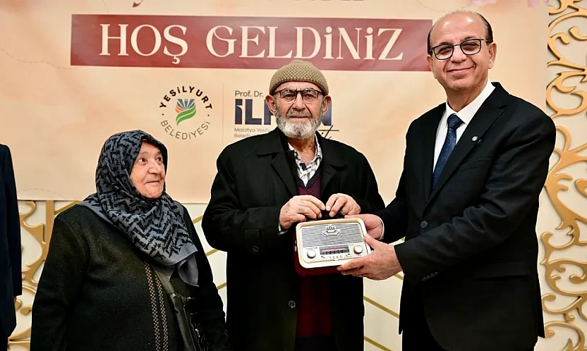 Yeşilyurt'ta 72 Yıllık Aşkın Sırrı Çözüldü: Mal Mülk Değil, Birbirimize Sahip Çıktık